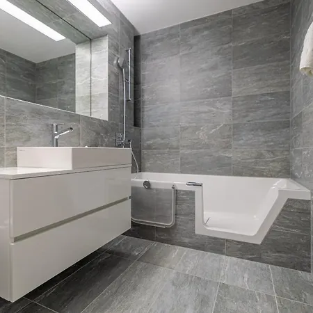 Superbe 2 En Plein Centre * ננדה